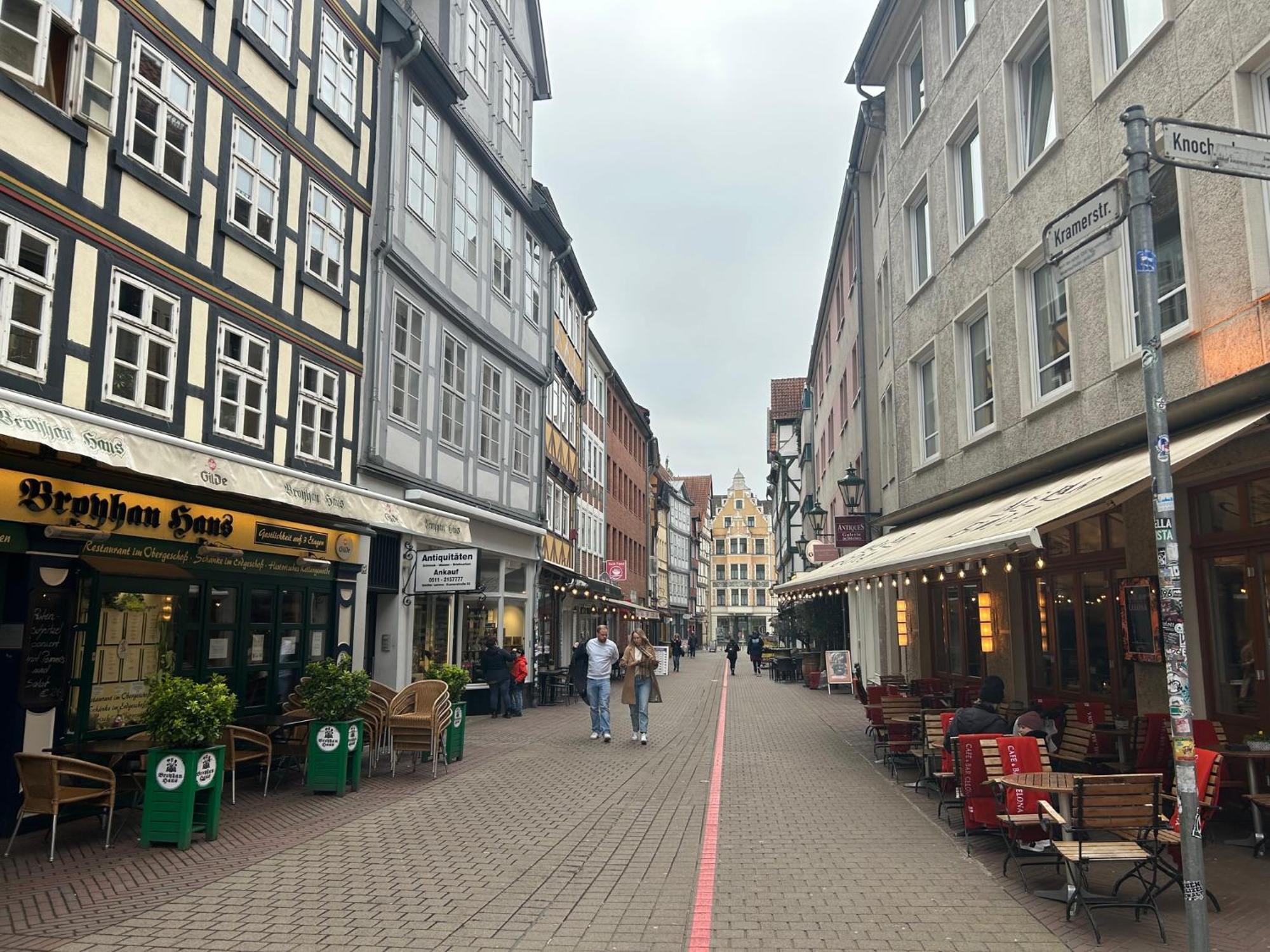 Eich-Penthouse, Zentral Am Stadtwald Mit Ausblick Ueber Die Stadt, 24H Self Check-In, Netflix, Disneyplus Hannover Exterior photo