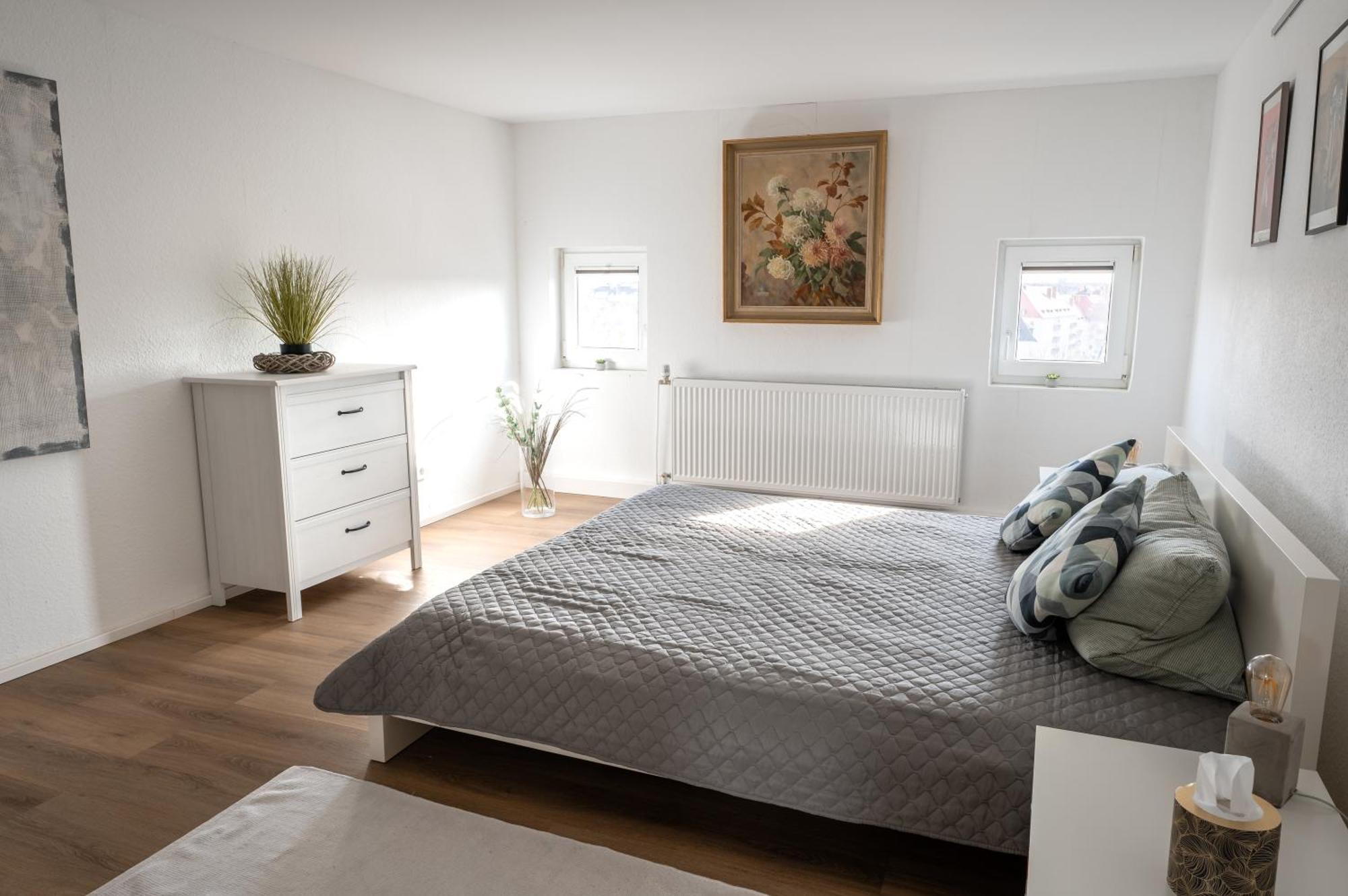 Eich-Penthouse, Zentral Am Stadtwald Mit Ausblick Ueber Die Stadt, 24H Self Check-In, Netflix, Disneyplus Hannover Exterior photo